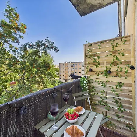 Apartamentysnu, Kusocinskiego * 拉多姆